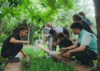 與動物互動有助緩解壓力,並練習關照身心 與動物互動有助緩解壓力,並練習關照身心