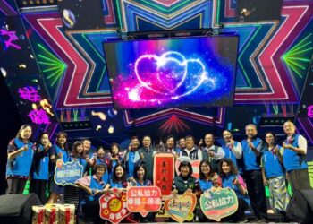 安定慈善會3度捐贈復康巴士 黃偉哲感謝攜手打造無礙友善城市