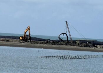 因應鳳凰颱風來襲 臺南市完成七股區三道防線及海堤加高防止海水倒灌