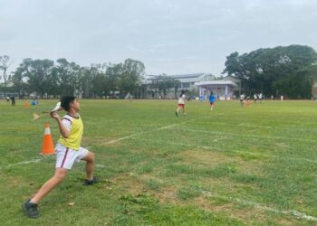 飛越課本的科技課 臺南自辦手擲機競賽 激發學生創造力與解決問題能力 飛越課本的科技課 臺南自辦手擲機競賽 激發學生創造力與解決問題能力