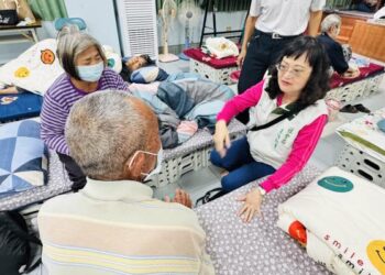 鳳凰颱風來襲 南市社會局啟動收容關懷行動 展現防災決心 鳳凰颱風來襲 南市社會局啟動收容關懷行動 展現防災決心