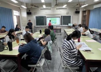 強化教師網路成癮防制應對力 臺南辦理網癮識別與輔導培訓課程 強化教師網路成癮防制應對力 臺南辦理網癮識別與輔導培訓課程