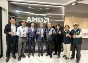 AMD進駐沙崙 黃偉哲親訪研發中心了解算力發展