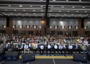 總統盃AI爭霸賽引爆臺南 全國菁英巔峰對決 左鎮國小、南化國中偏鄉突圍勇奪總冠軍賽金銀獎