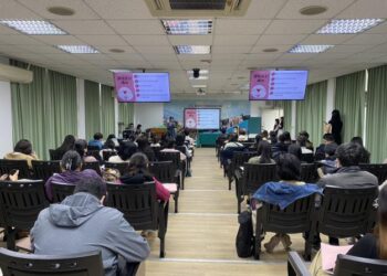 深化性平教育及登月計畫 南市教育局「月經教學微型教案徵選」 研習提升教師知能及資源 深化性平教育及登月計畫 南市教育局「月經教學微型教案徵選」 研習提升教師知能及資源