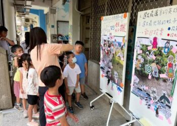 從「嗡嗡社」到VR課堂 臺南防蚊教育全臺領航!教育局結合VR科技創新推動登革熱防治課程 打造全民防疫新世代 從「嗡嗡社」到VR課堂 臺南防蚊教育全臺領航!教育局結合VR科技創新推動登革熱防治課程 打造全民防疫新世代