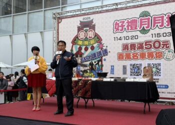 臺南購物節衝破50億再加碼 黃偉哲宣布市場抽2萬「加菜金」 力推市場、飯店年菜迎新春