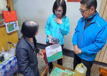 南區區公所寒冬送暖關懷弱勢獨居長者 南區區公所寒冬送暖關懷弱勢獨居長者