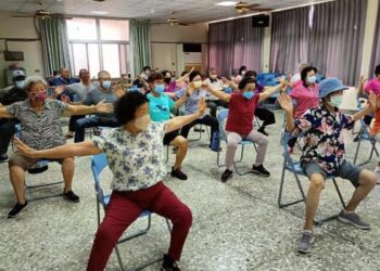 從改變生活開始，享受銀髮人生。