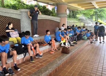 後甲國中足球隊火燒車意外師生均安 體育局陳良乾局長第一時間表達慰問