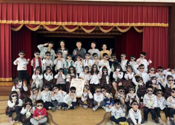 掌握視力發育關鍵期！臺南啟動「醫師入園散瞳篩檢」試辦，精準揪出近視風險