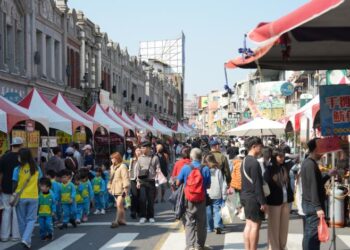 2026歡慶臺南年－新化年貨大街盛大開幕 金馬迎春 GO 新化 年味滿街 人潮湧現 熱鬧逛六天