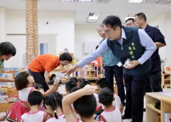 全面智慧升級 省時便利更有感!南市公共化幼兒園招生115學年度起「線上登記、抽籤、報到」一站完成 全面智慧升級 省時便利更有感!南市公共化幼兒園招生115學年度起「線上登記、抽籤、報到」一站完成