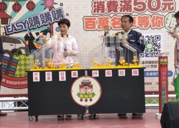 臺南購物節登錄破71億再掀高潮！ 黃偉哲再加碼8台宏佳騰智慧電車