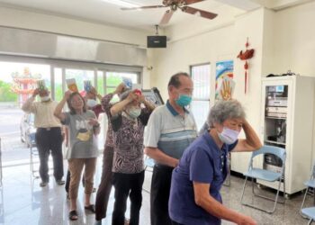 龍崎區大坪里長者健康促進站~上課囉