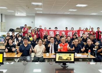 行政院南部聯合服務中心攜手國軍高雄總醫院 守護里港警健康 行政院南部聯合服務中心攜手國軍高雄總醫院 守護里港警健康