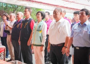 高雄市長初選人林岱樺岡山壽天宮參香　提出四大願景打造地方新亮點