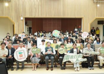 黃偉哲力挺南青行動家　青年公民節同步啟動50萬徵件計畫