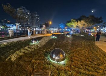 百年好河-安平運河燈光藝術點亮望月橋~承天橋水岸魅力