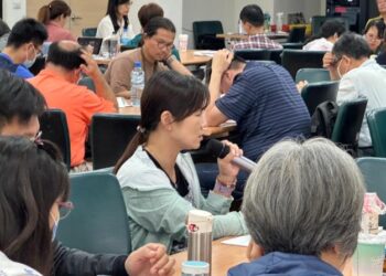 大補帖在手,採購達人就是我!臺南市教育局舉辦政府採購增能與廉政講習,百名學校採購人員研習後採購更易上手