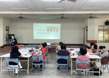 預防及延緩失能 高齡友善社區逗陣來