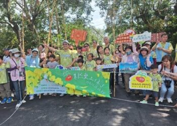 「推動高齡友善社區~健康步行採果樂」 「推動高齡友善社區~健康步行採果樂」