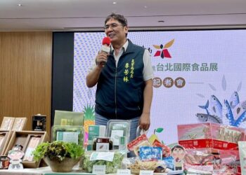 黃偉哲率優質業者進軍2026台北國際食品展 臺南果物、臺南海味齊聚亮相 展現臺南農漁實力 黃偉哲率優質業者進軍2026台北國際食品展 臺南果物、臺南海味齊聚亮相 展現臺南農漁實力