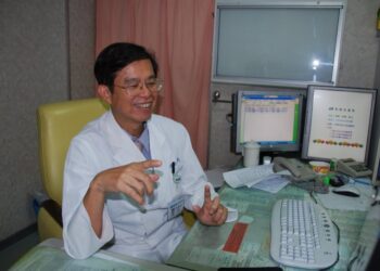 郭綜合醫院婦產部主任李耀泰分析果汁好處多或壞處多 郭綜合醫院婦產部主任李耀泰分析果汁好處多或壞處多