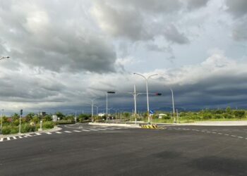 六甲外環道中華路至赤山路口段開放通車 方便通往烏山頭交流道 六甲外環道中華路至赤山路口段開放通車 方便通往烏山頭交流道