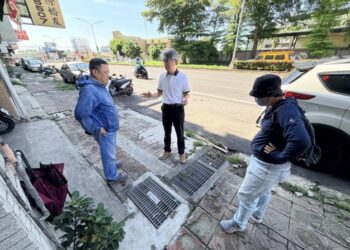 為改善0626豪雨造成永康區復興路積水,市府積極分階段爭取永康區復興路下水道改善工程 為改善0626豪雨造成永康區復興路積水,市府積極分階段爭取永康區復興路下水道改善工程