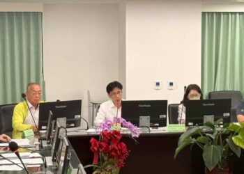 因應大豆沙拉油苯駢芘事件，南市府對原油抽查頻率增加外，並要求油品安全三管一演練強化油品安全
