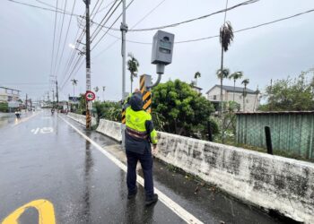 內埔鄉壽比路段測速照相機遭毀損　屏縣警訊