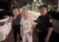 迷途老翁平安返家團圓，暖警成夜晚中的一盞明燈