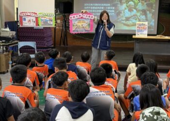從道路安全到反詐騙 屏東執行分署法治宣導前進屏東縣隘寮國小 從道路安全到反詐騙 屏東執行分署法治宣導前進屏東縣隘寮國小