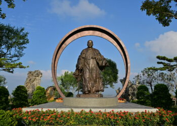 星雲大師紀念公園揭碑 慈心悲願世代相傳
