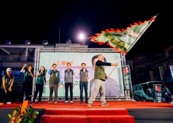 林俊憲西港後援會成立　風災受災戶現身支持