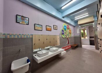 南市校園廁所好美!黑琵、鹽山、洋香瓜與大樹 注入美學設計及性別友善理念 南市校園廁所好美!黑琵、鹽山、洋香瓜與大樹 注入美學設計及性別友善理念