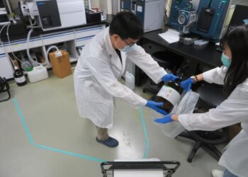 衛生局辦理實驗室緊急應變演練，強化檢驗人員災害應變能力