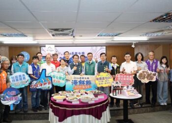 暑假玩七股正是時候　挖文蛤、吃海鮮 感受台南濱海魅力