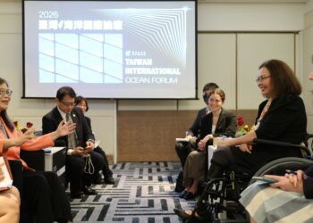 2026 TIOF 管碧玲會晤「黑鷹巾幗」達克沃絲 聚焦臺美海巡與無人載具協作
