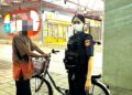 老翁騎車迷路 暖心內埔警協助返家 老翁騎車迷路 暖心內埔警協助返家