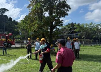 美濃消防隊至竹子門電廠防火宣導強化火災應變技能