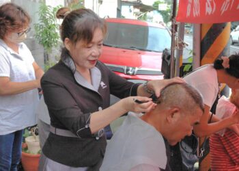 結合美學與善念 張明珠老師帶領學生參與妙善觀音文化季 結合美學與善念 張明珠老師帶領學生參與妙善觀音文化季