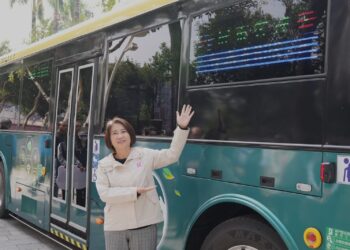 屏東縣綠色交通轉型 10 輛全電動公車2月4日恆春上路 屏東縣綠色交通轉型 10 輛全電動公車2月4日恆春上路