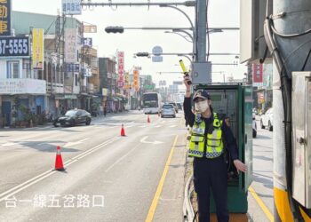 春節大年初一 枋警執行交通疏導措施說明 暨枋寮警訊 春節大年初一 枋警執行交通疏導措施說明 暨枋寮警訊