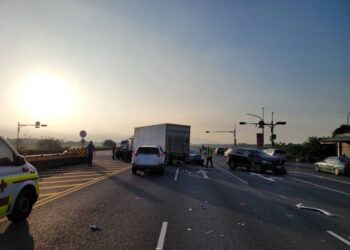 枋寮鄉台一線發生交通事故 三人送醫無生命危險 枋寮鄉台一線發生交通事故 三人送醫無生命危險