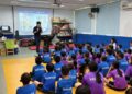 原鄉學童化身安全小尖兵　枋警校園宣導寓教於樂暨枋寮警訊