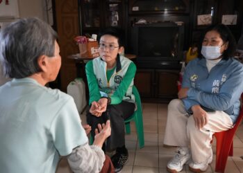歲末把溫暖送進家門口 林岱樺親訪獨居長者：制度外的缺口需公私協力補位