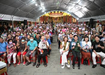 高雄市長初選參選人邱議瑩前鎮傾聽座談　這群年輕面孔好吸睛