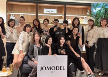 JOMODEL Atelier 髮顏香氛藝術工坊盛大開幕 以美為起點、健康為核心、永續為終點 打造全新感官美學體驗 JOMODEL Atelier 髮顏香氛藝術工坊盛大開幕 以美為起點、健康為核心、永續為終點 打造全新感官美學體驗